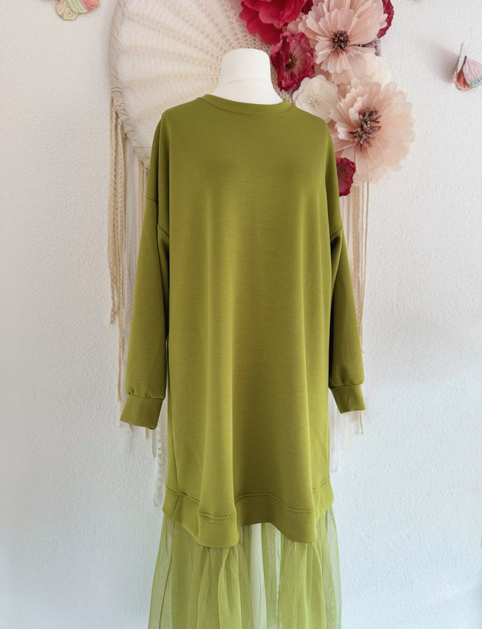 OVERSIZED SWEATERKLEID MIT TÜLL IN KIWI - ONE SIZE -