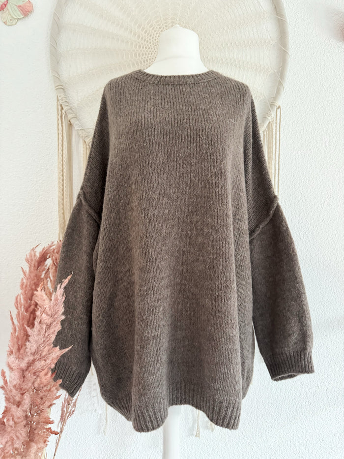 OVERSIZED LONG PULLOVER IN BRAUN - ONE SIZE -