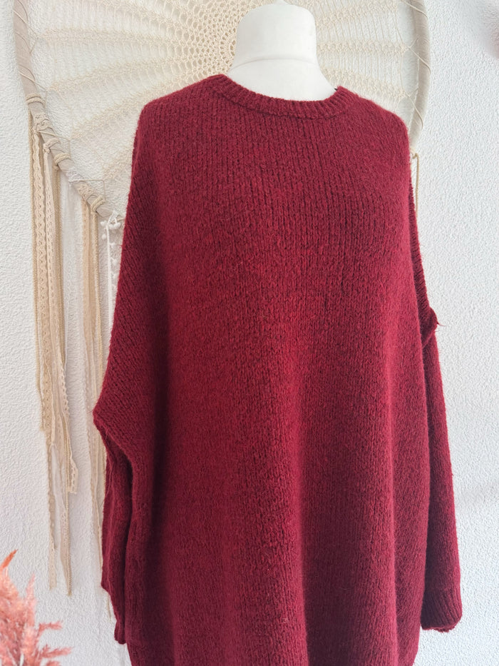 OVERSIZED LONG PULLOVER IN BORDEAUX - ONE SIZE -