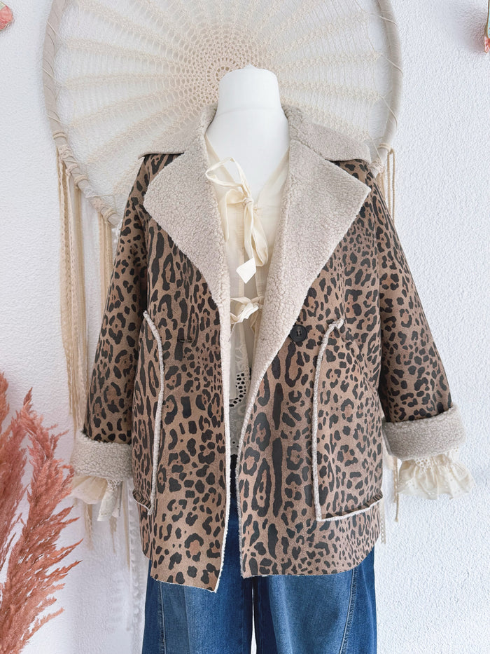 LEOJACKE MIT TEDDYFELL - ONE SIZE -