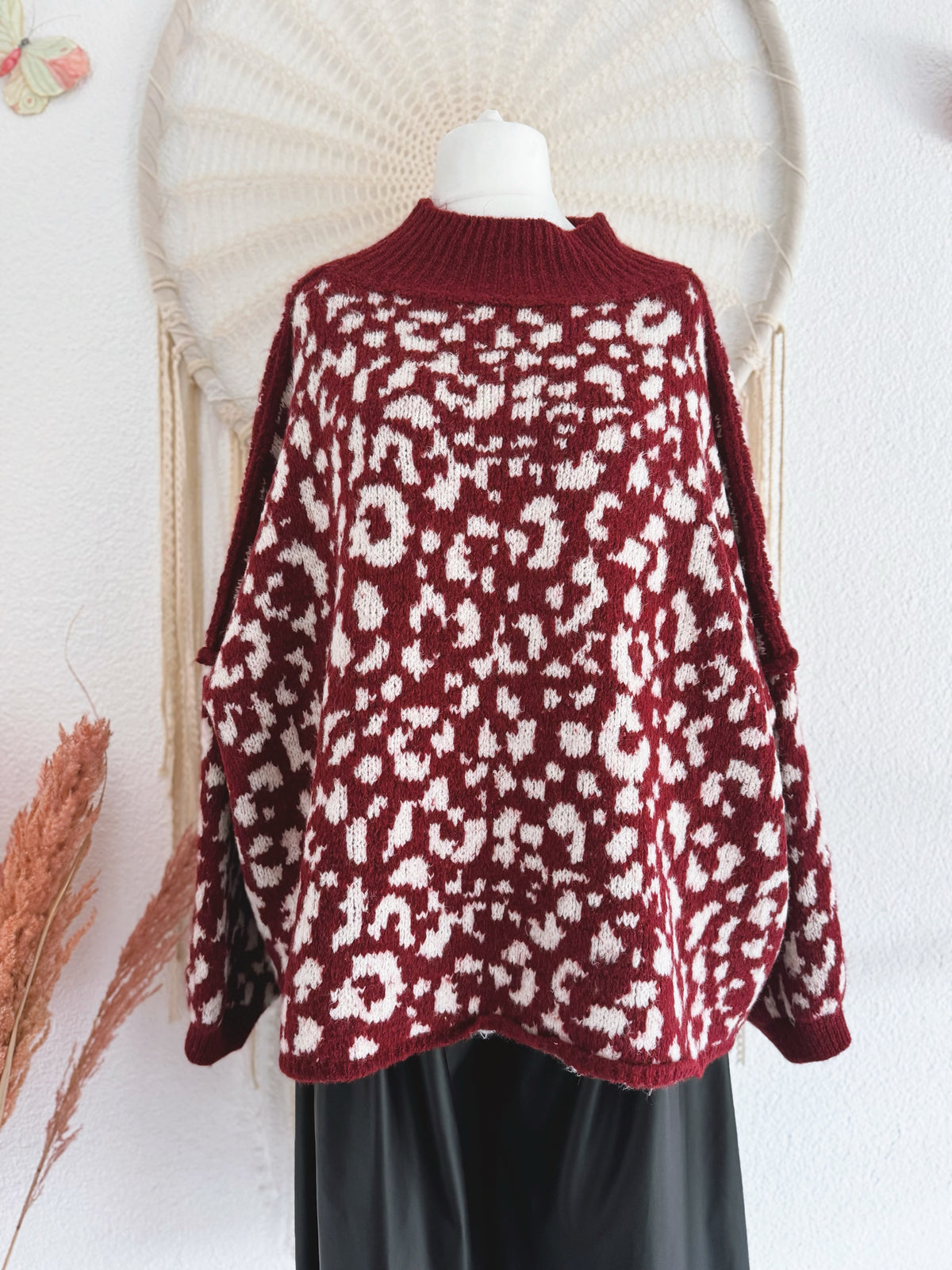 OVERSIZED PULLOVER MIT LEOPRINT IN BORDEAUX - ONE SIZE -