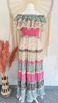 MAXIKLEID MIT RÜSCHEN UND STREUBLUMEN - VERSCH. GRÖßEN