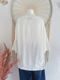 BASIC SHIRT IN OFF WHITE MIT AUFSCHRIFT - ONE SIZE -