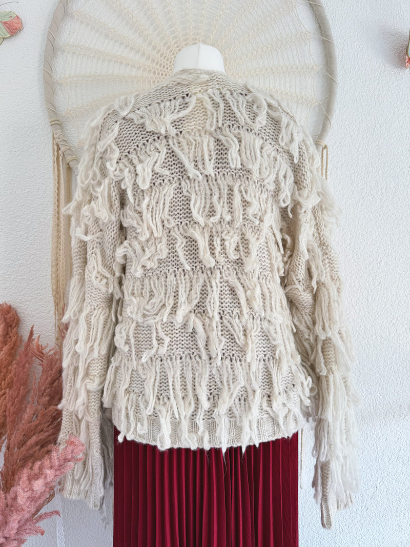 STRICKJACKE MIT FRANSEN IN BEIGE - ONE SIZE -