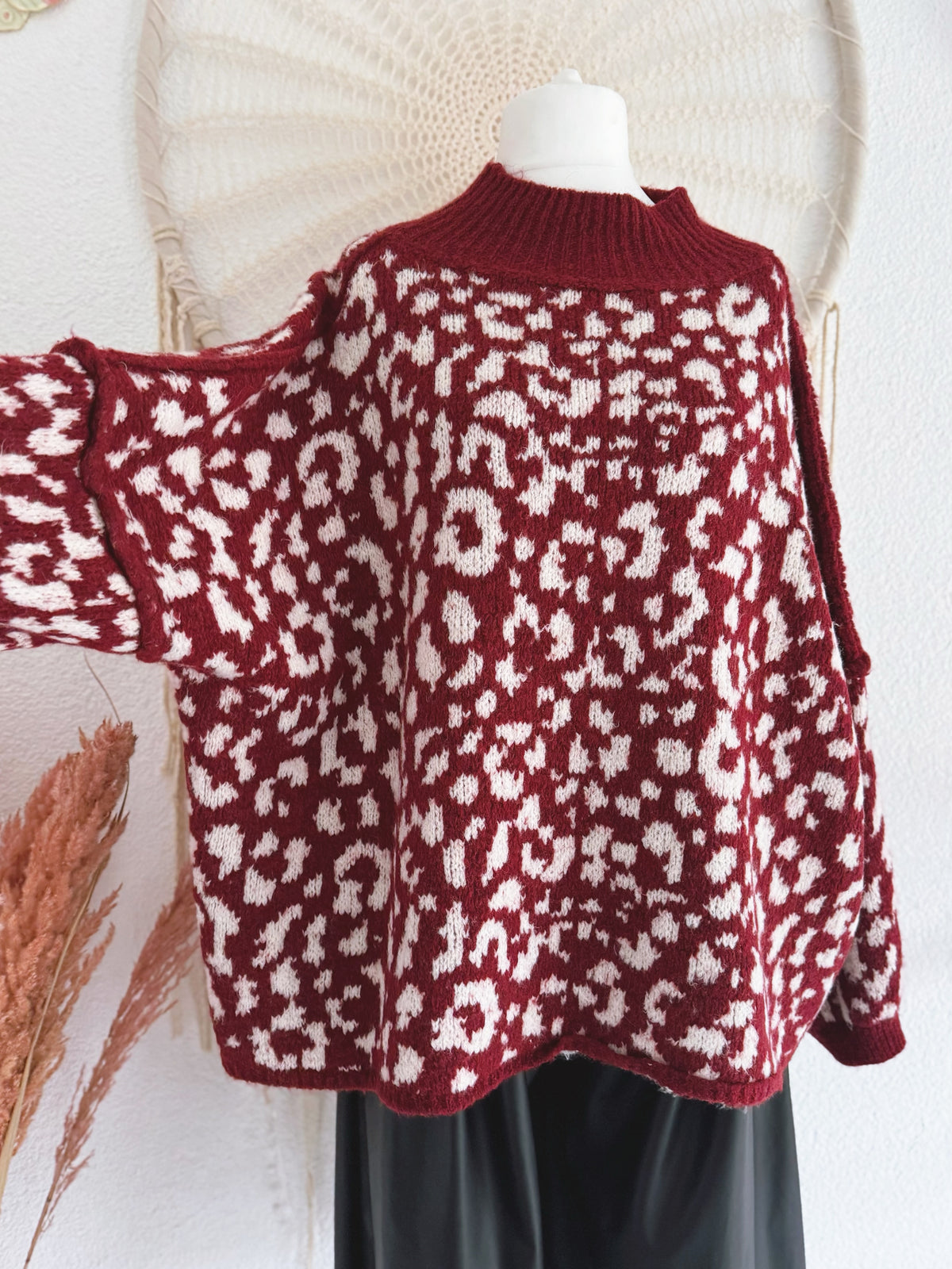 OVERSIZED PULLOVER MIT LEOPRINT IN BORDEAUX - ONE SIZE -