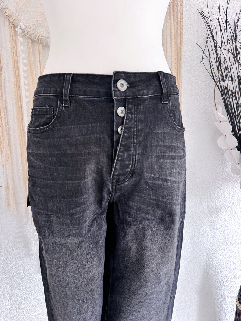 HIGHWAIST JEANS IN ANTHRAZIT - VERSCH. GRÖßEN